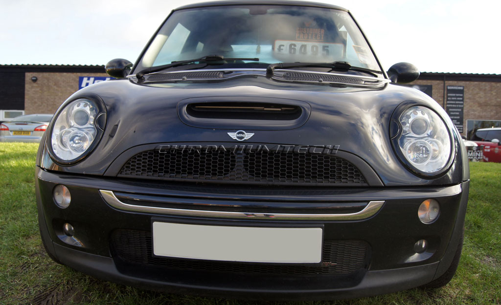 01 06 MK1 MINI Cooper S Glossy Black Head Light Surrounds for